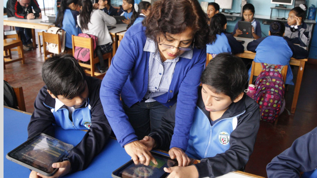 Ministerio de Educación lanza convocatoria para docentes ...